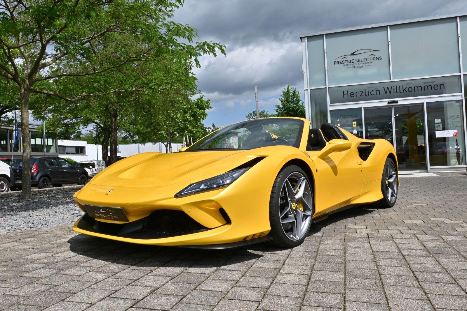Ferrari F8