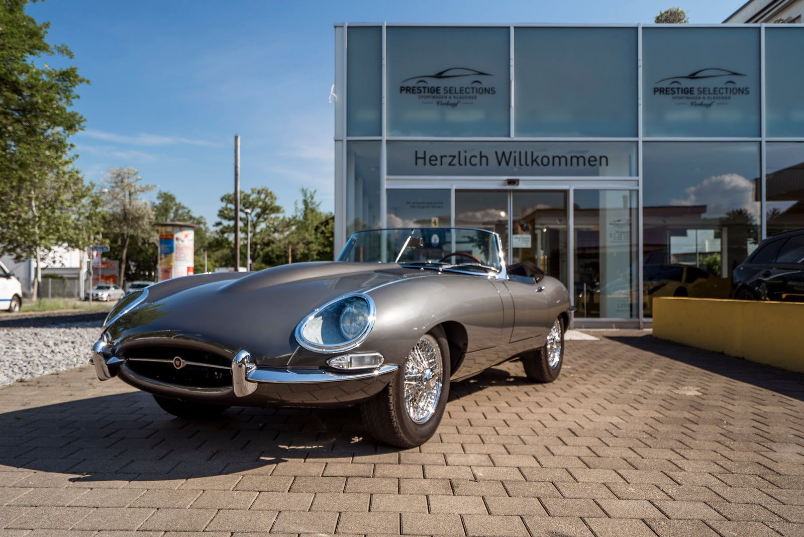 Jaguar E Type S1 Roadster