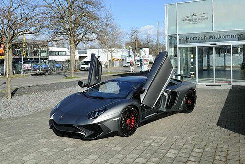 Lamborghini Aventador