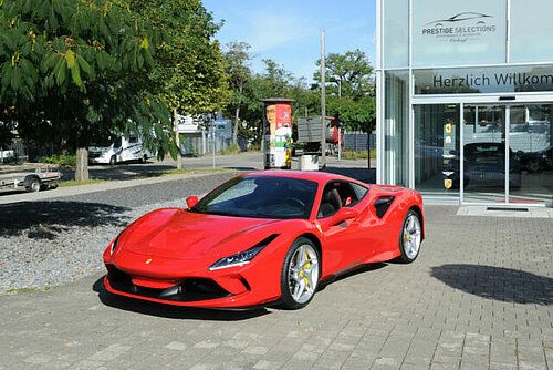 Ferrari F8