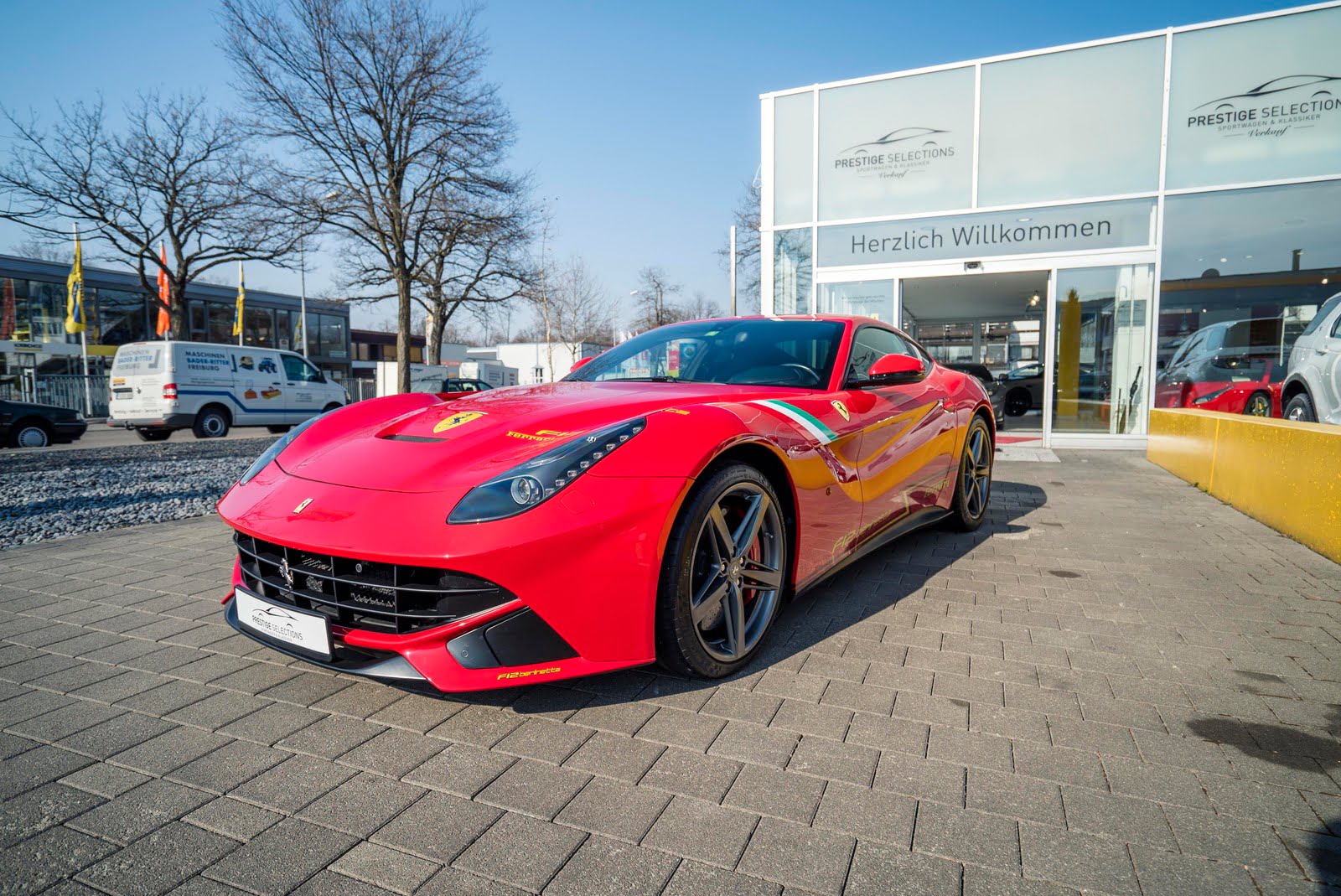 Ferrari F12