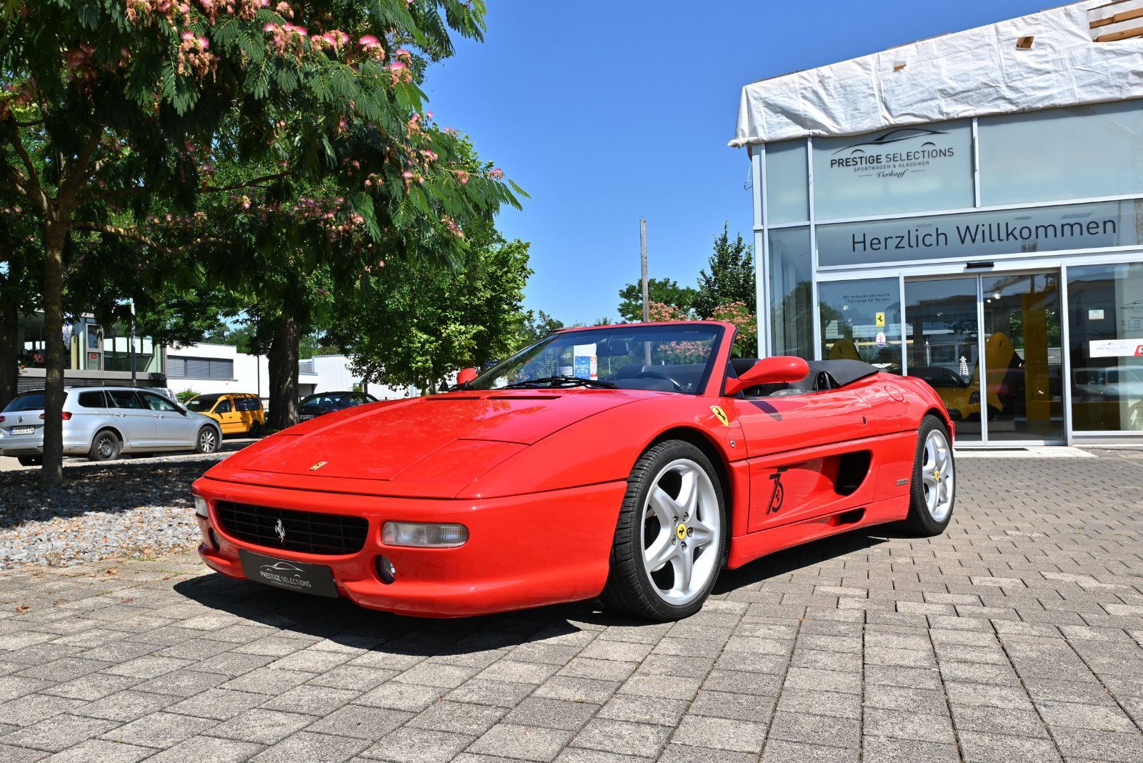 Ferrari F355