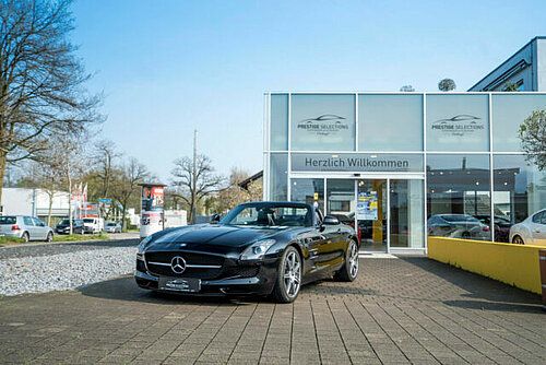 Mercedes-Benz SLS AMG