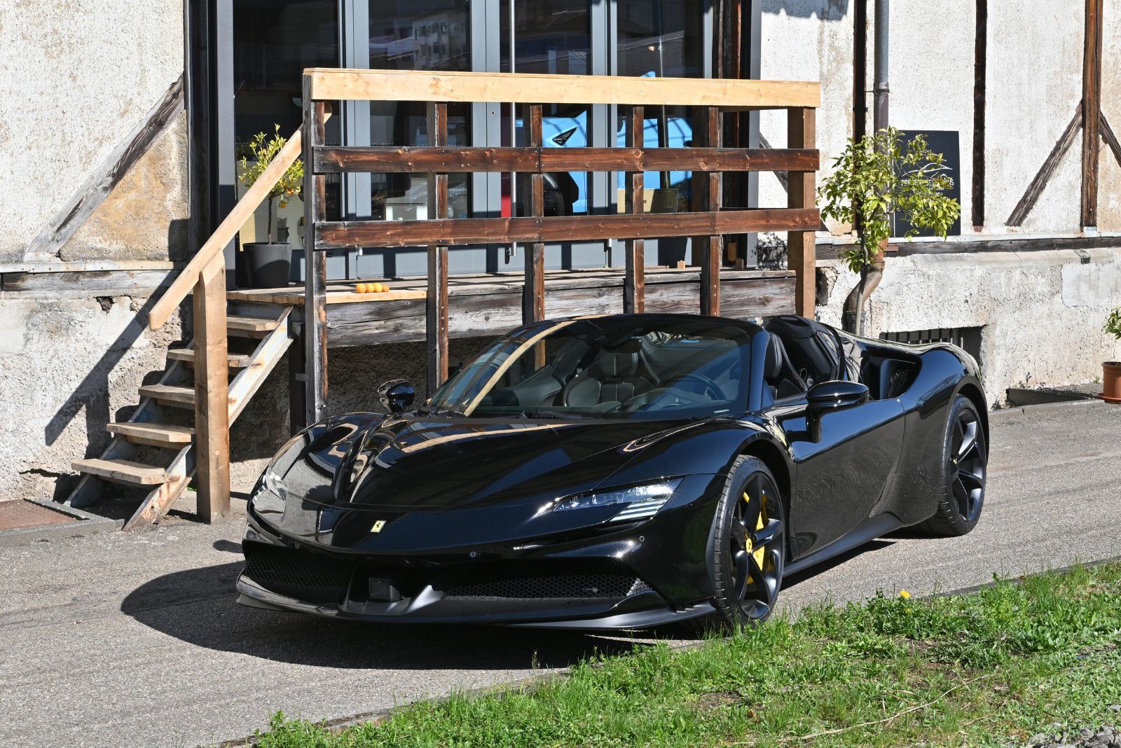 Ferrari SF90