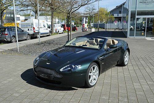 Aston Martin V8 Vantage