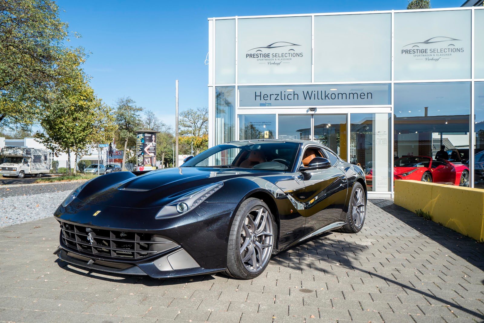Ferrari F12