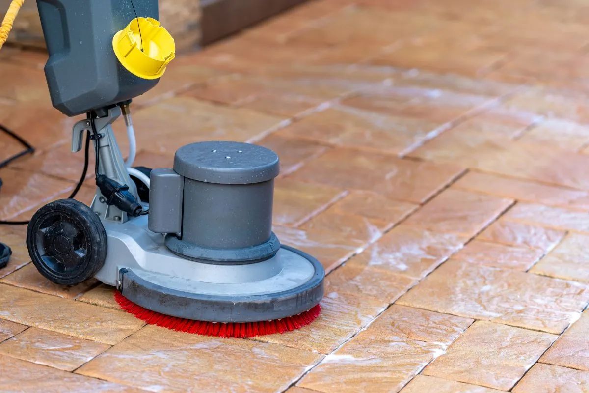 Tile/Grout Cleaning and Sealing