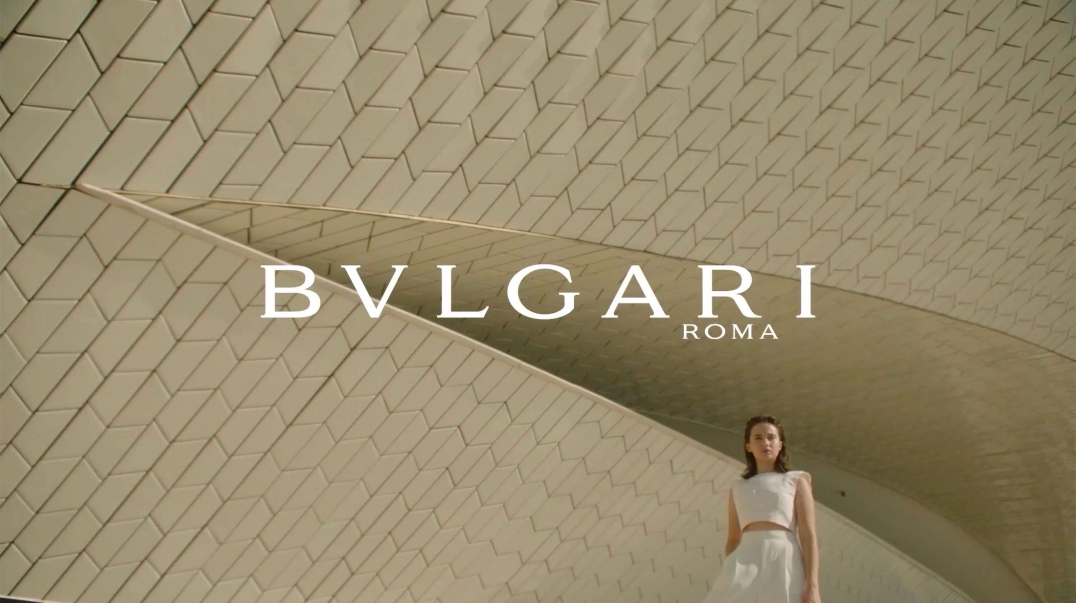 Bulgari - Reveal Your Light