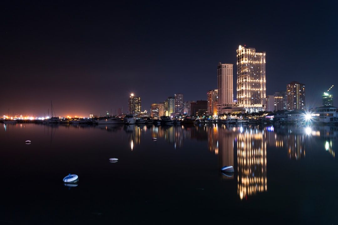 Skyline kota Manila, Filipina
