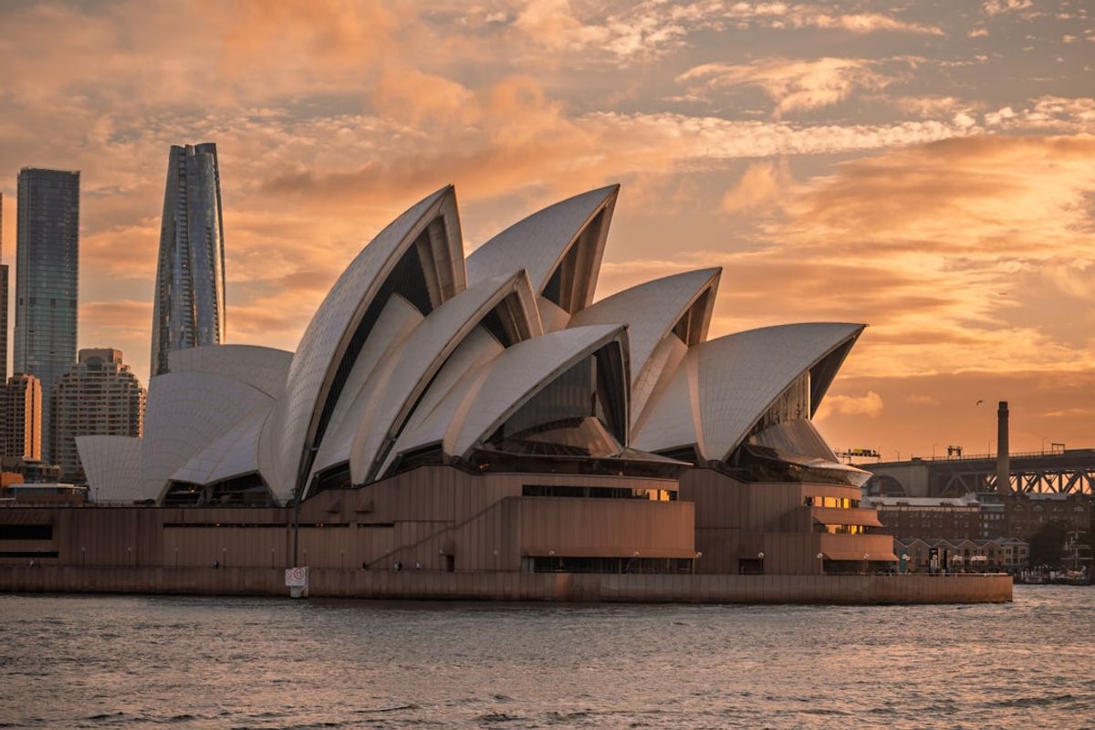 Konteks pasaran: Sydney Pools, sumber data yang menaungi bait syair SDY