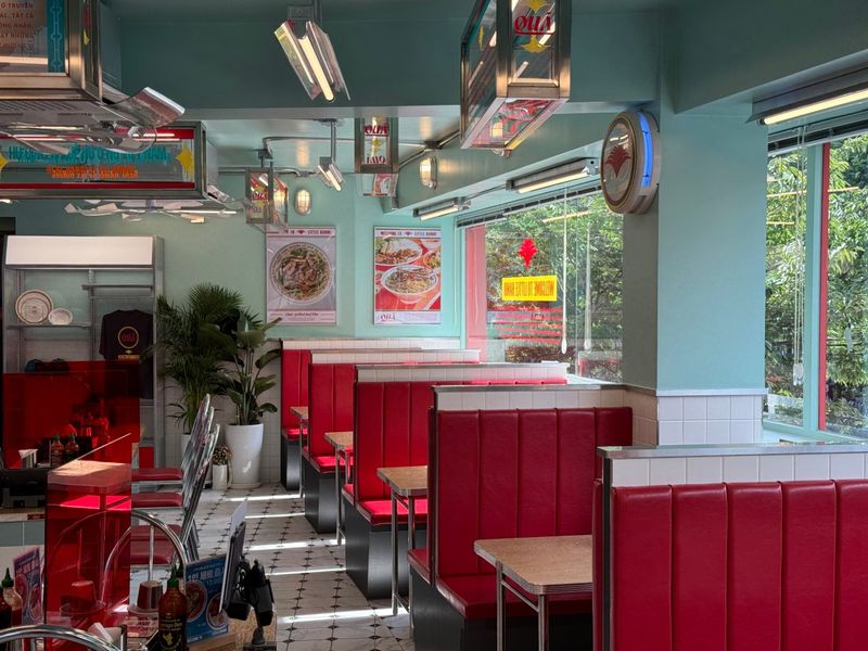 꾸아 성수2호점