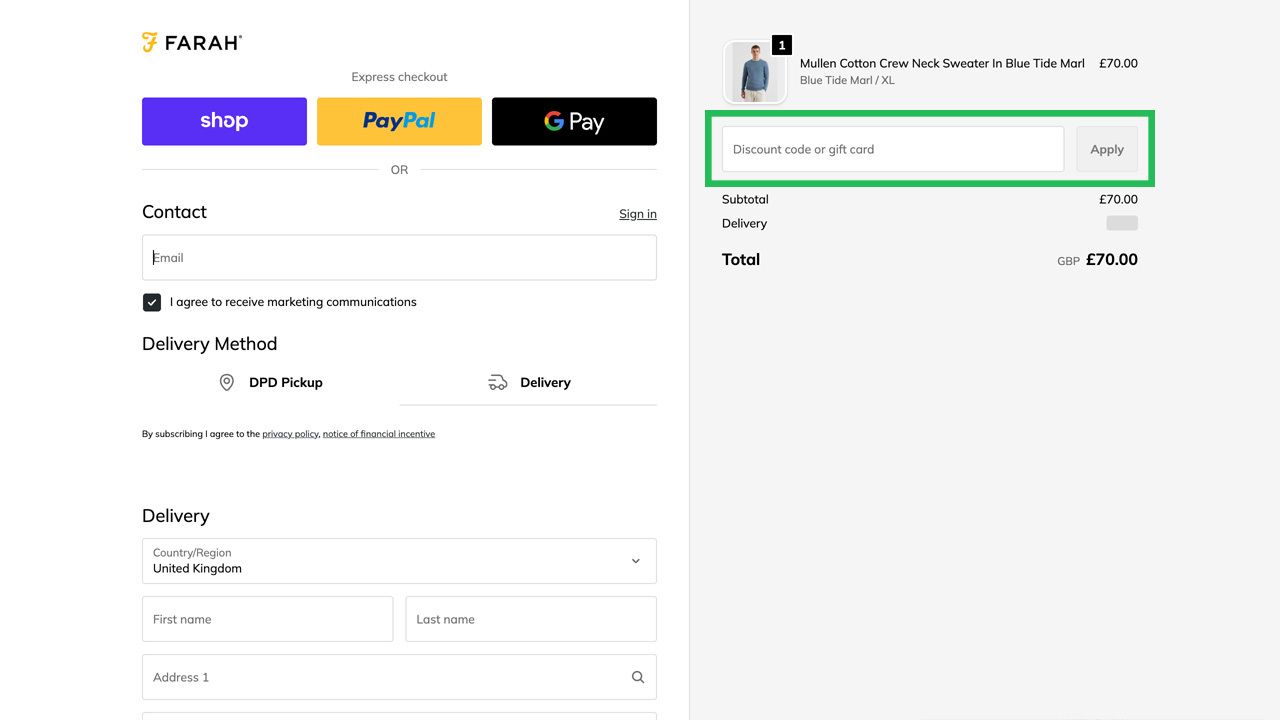 A FARAH e-commerce checkout page with a blue sweater in the cart and a highlighted discount code input field.