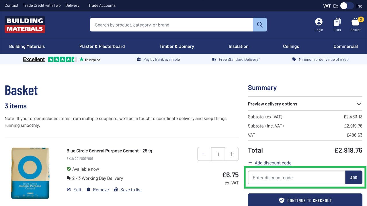 An e-commerce shopping cart page showing product details and a highlighted discount code entry field.