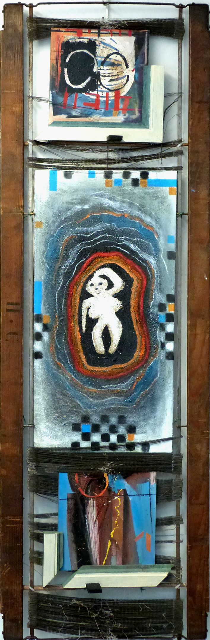 1592