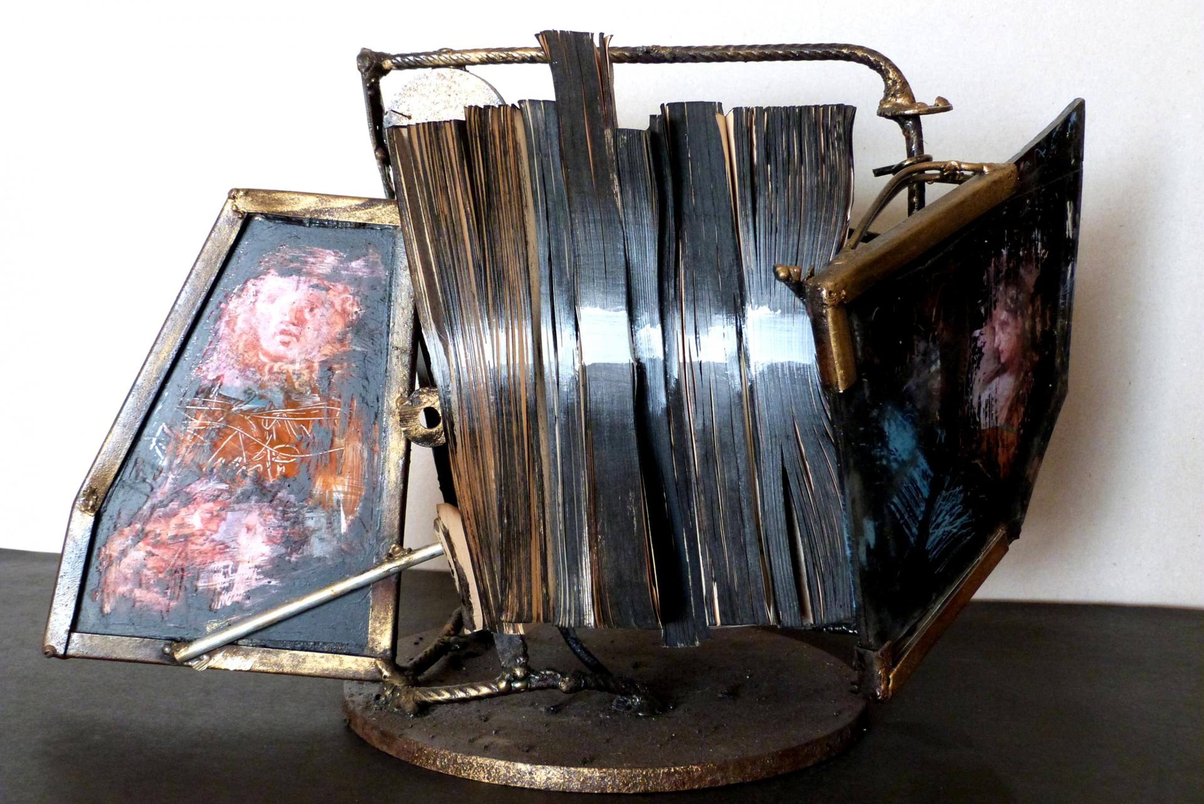 Livre objet 1