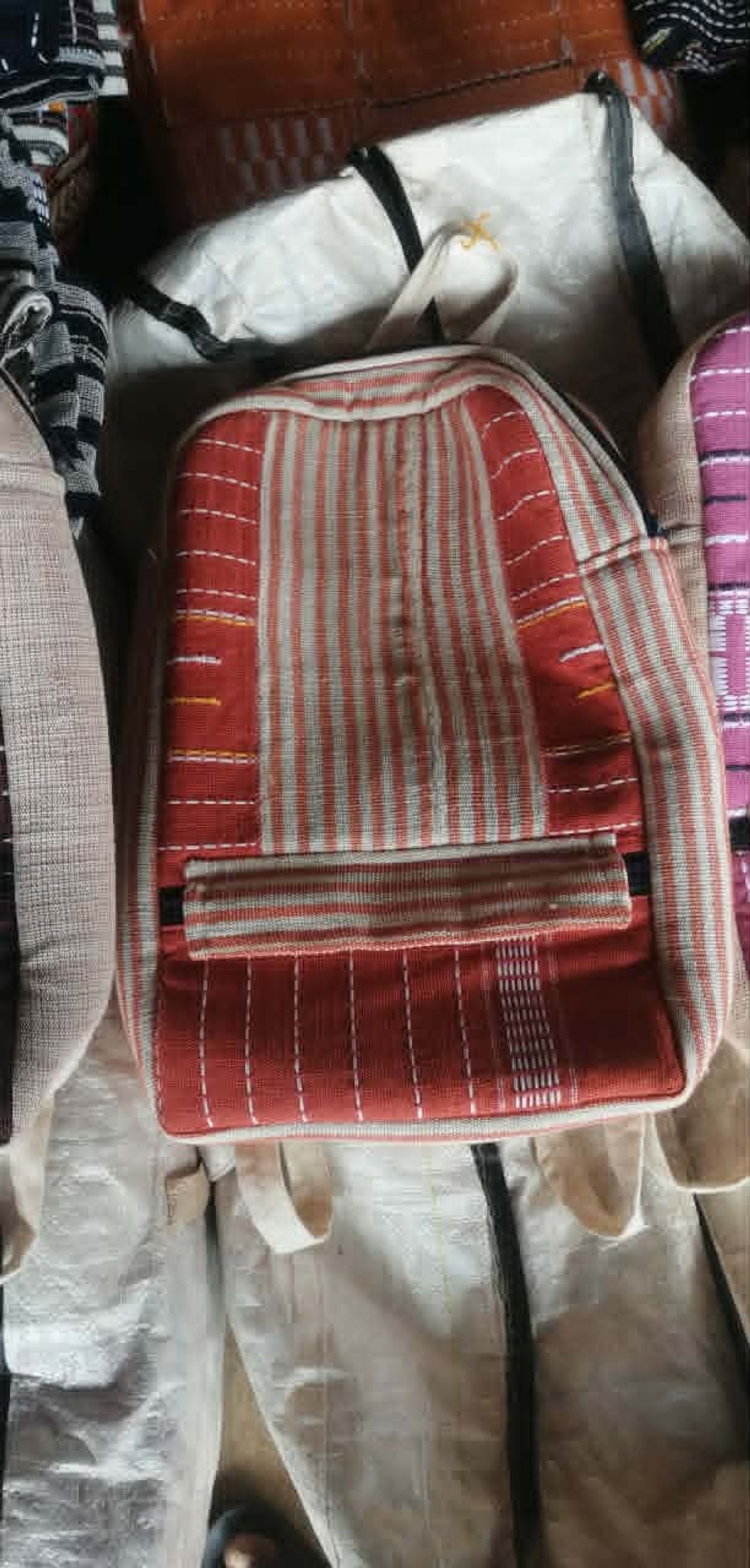 Sac à dos tissé