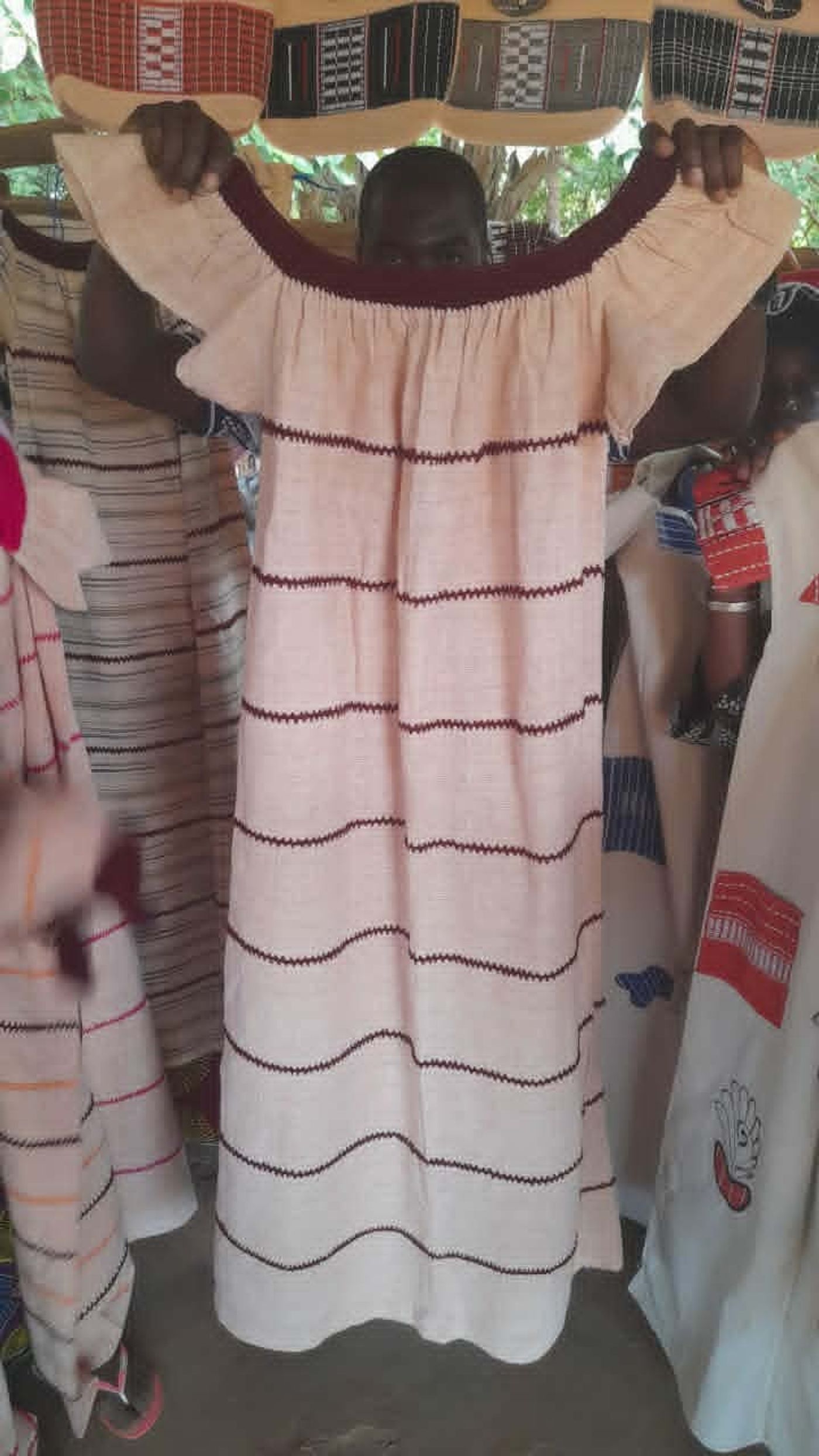 Robe traditionnelle à rayures