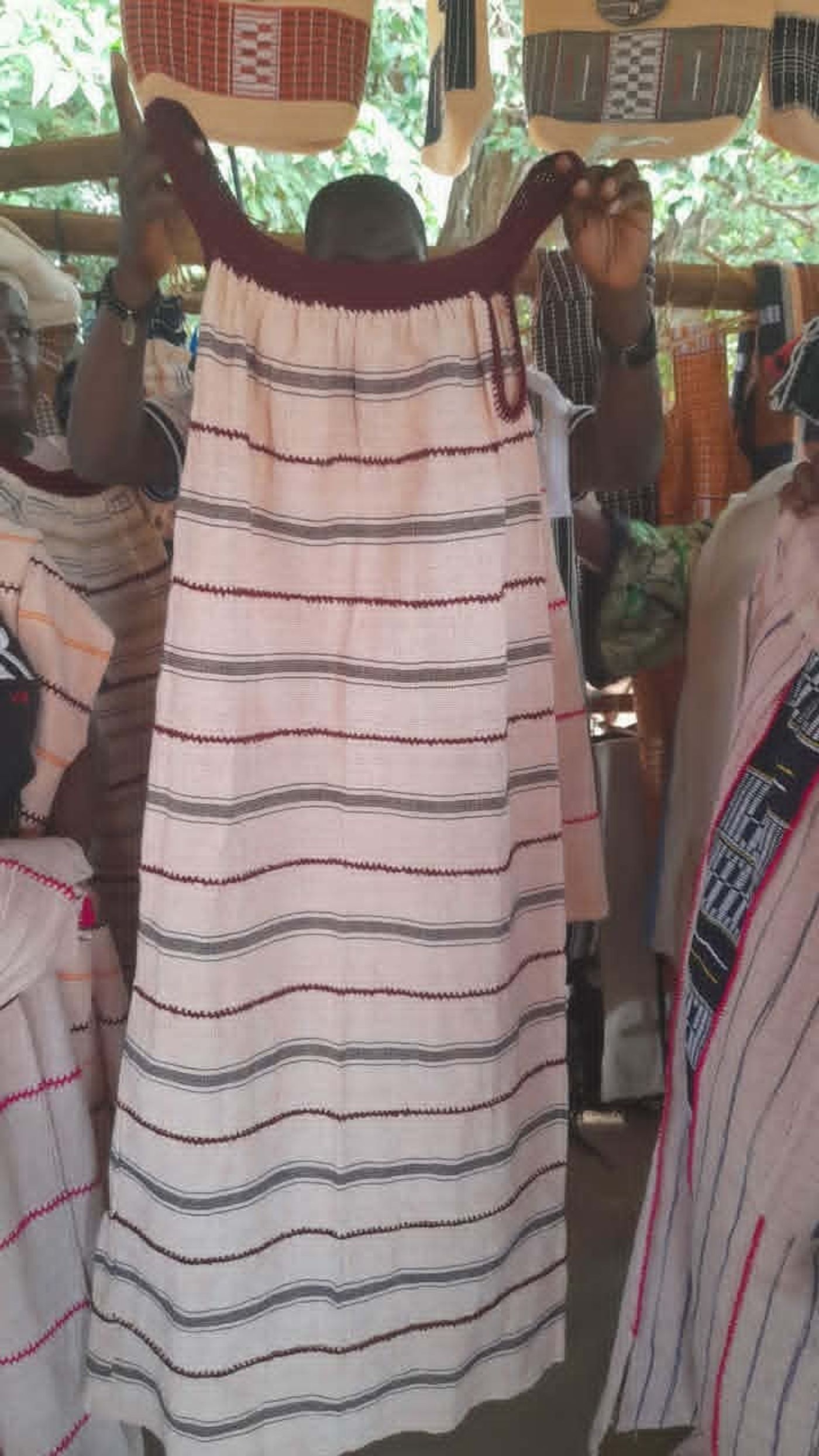 Robe traditionnelle à rayures