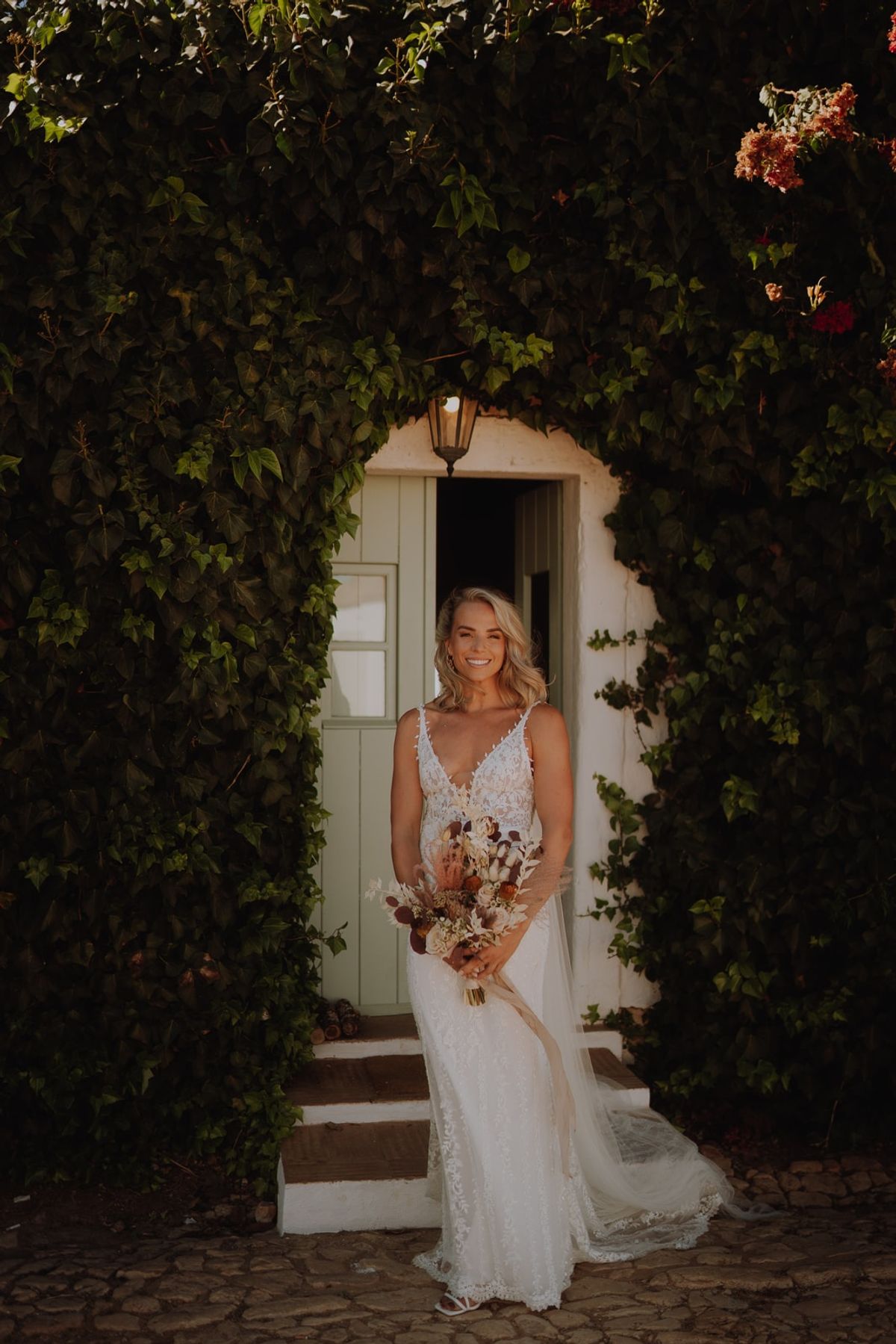 Bridal makeup by Bárbara Santos, photographed on a wedding day in Portugal