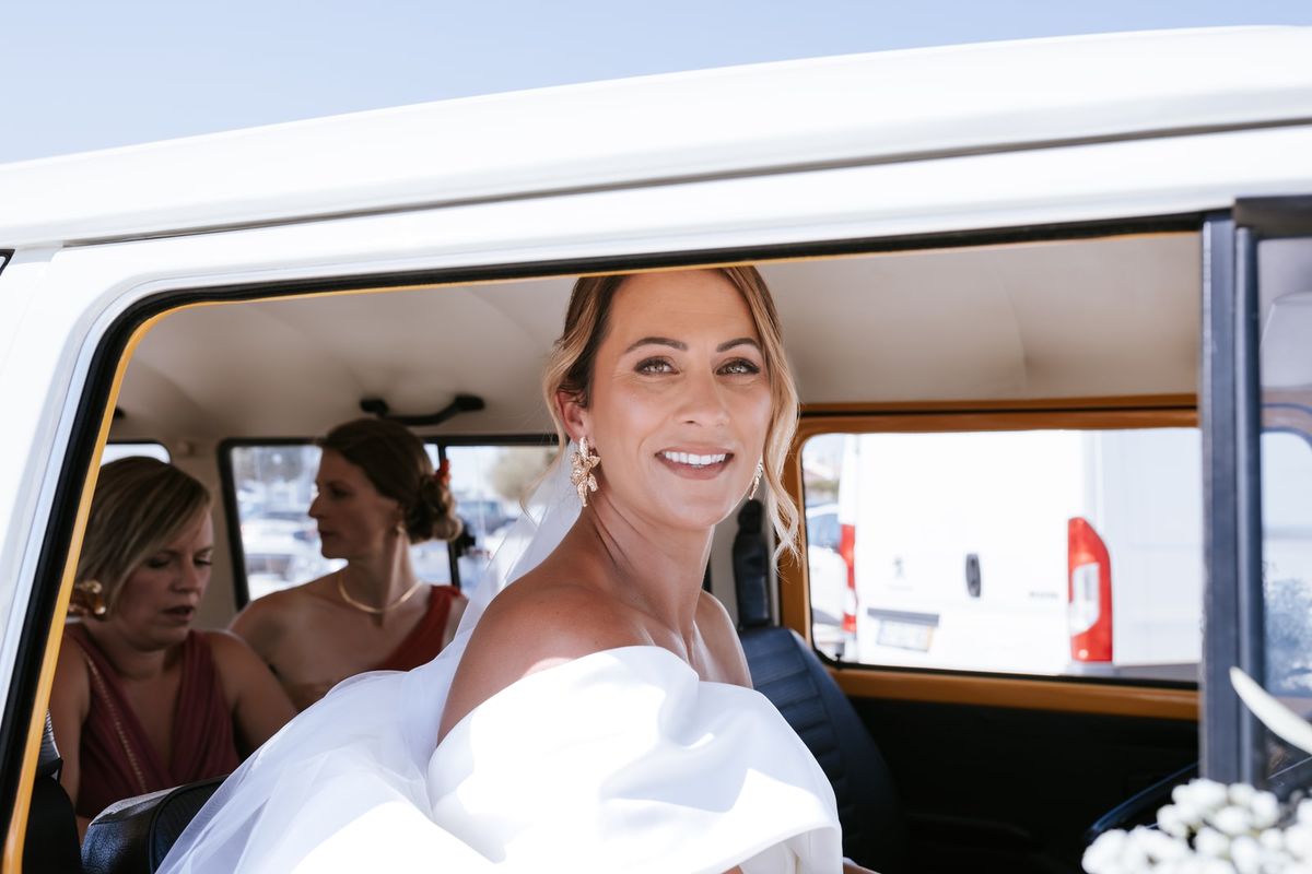 Bridal makeup by Bárbara Santos, photographed on a wedding day in Portugal
