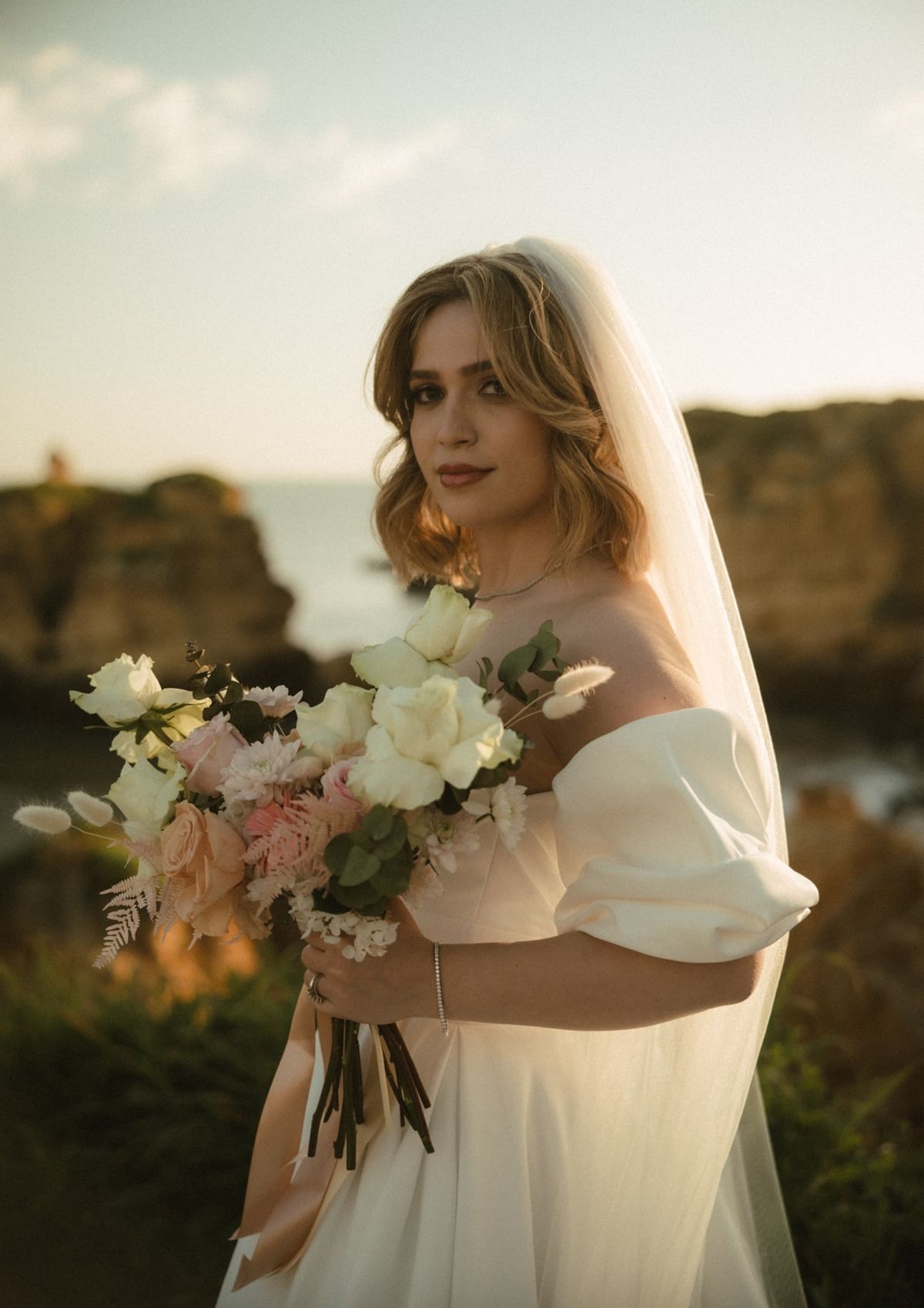 Bridal makeup by Bárbara Santos, photographed on a wedding day in Portugal