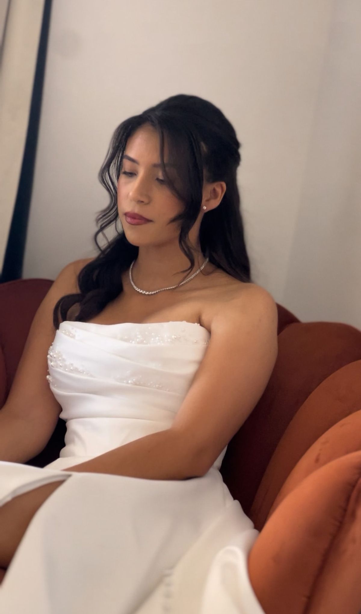 Bridal makeup by Bárbara Santos, photographed on a wedding day in Portugal