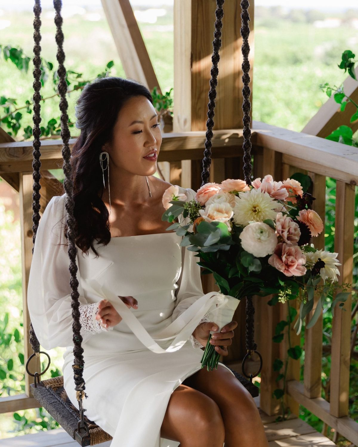 Bridal makeup by Bárbara Santos, photographed on a wedding day in Portugal