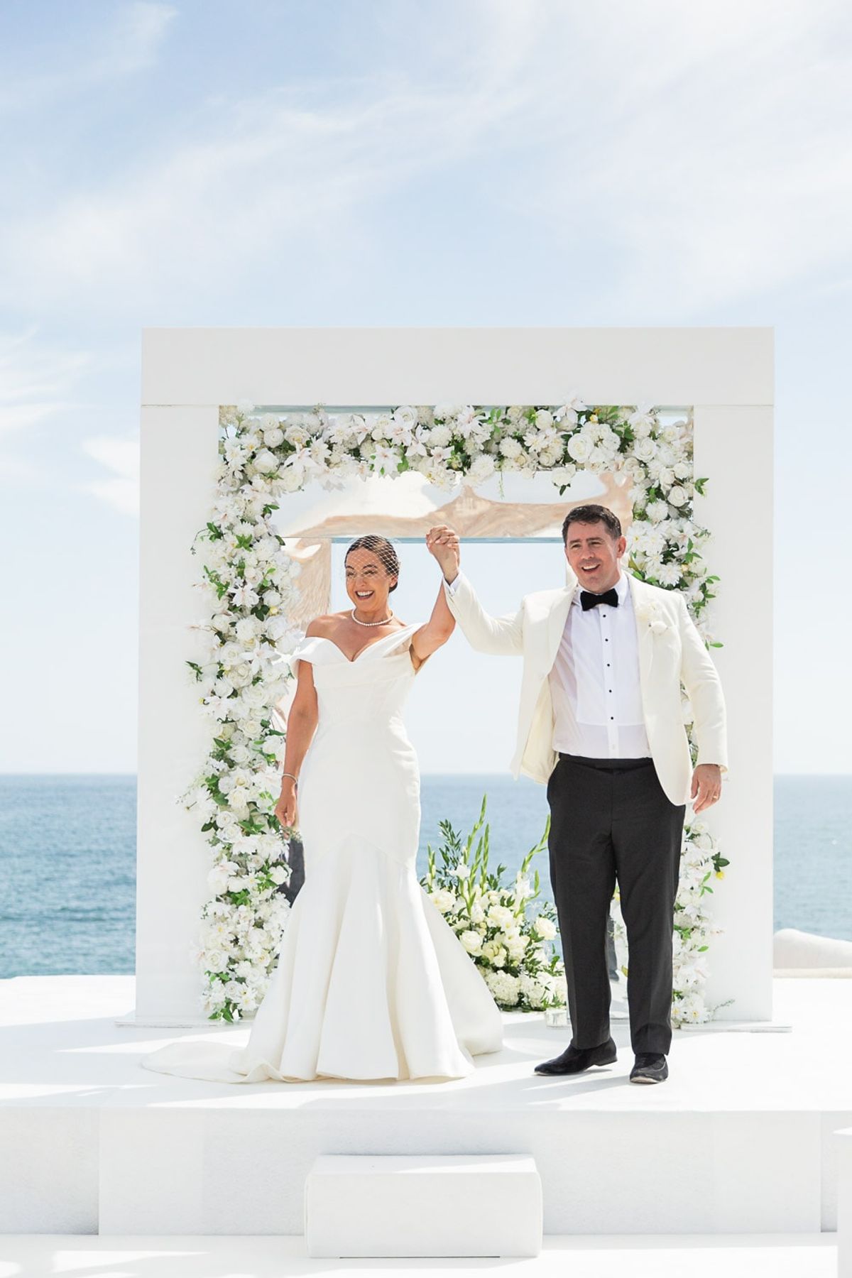 Bridal makeup by Bárbara Santos, photographed on a wedding day in Portugal