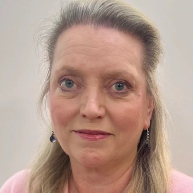 Julie Taylor
