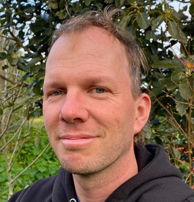 Urs Peter Signer