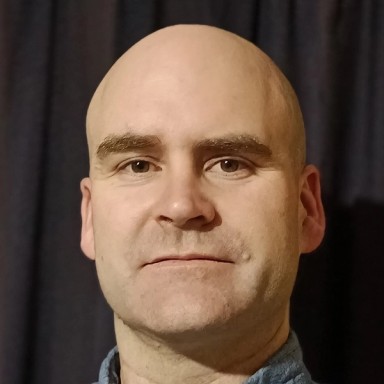 Aaron McLeod