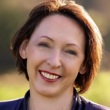Emma Holderness