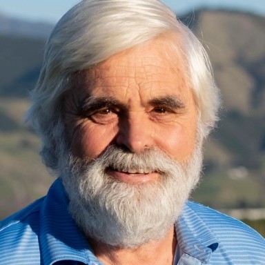 Mike Nicholls