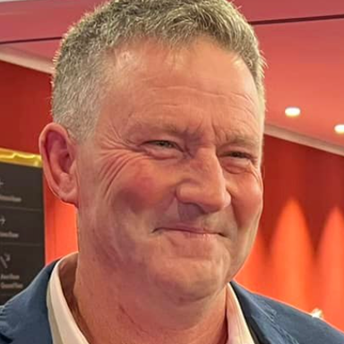 Les Thomas