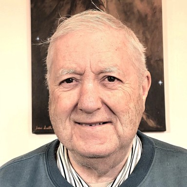 Athol R Bayne