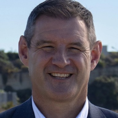 Nigel Bowen