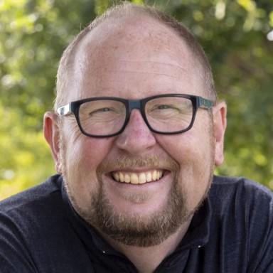 Dan Gordon