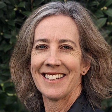 Carolyn Louise Hamill