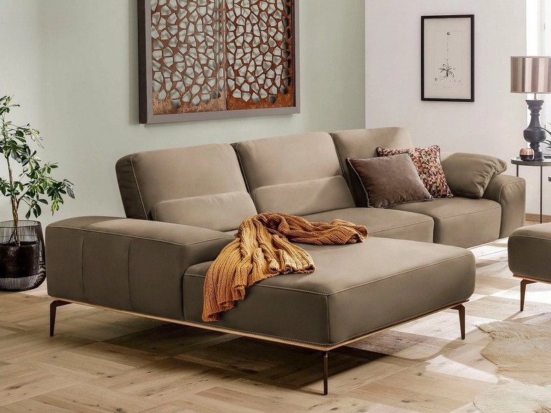 W.SCHILLIG Ecksofa run, Designsofa mit tollem Sitzkomfort, bequem, L-Form, mit Holzsockel, Füße in Bronze pulverbeschichtet, Breite 319 cm