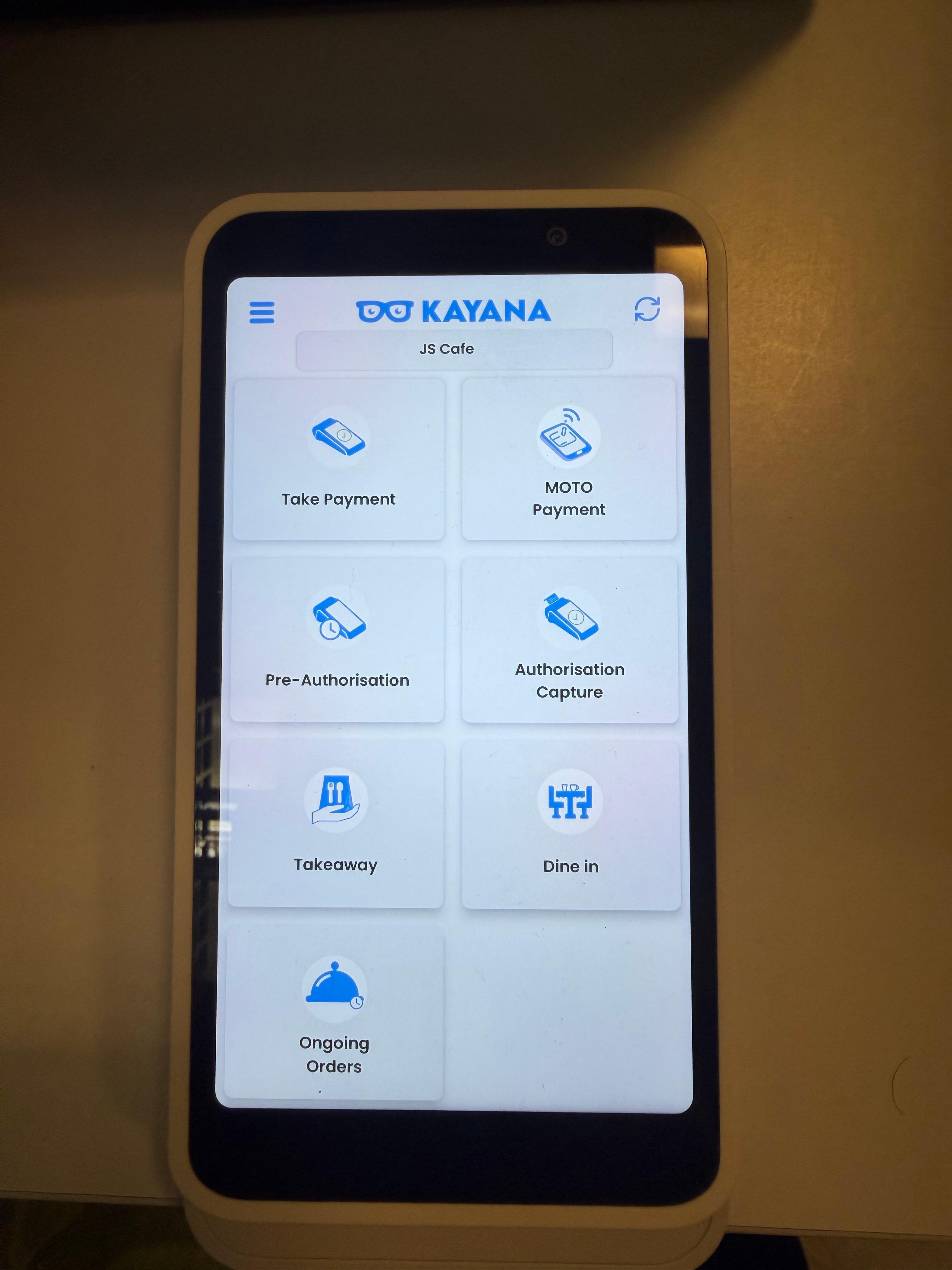 Een weergave van het startscherm van de Kayana mPOS-applicatie.