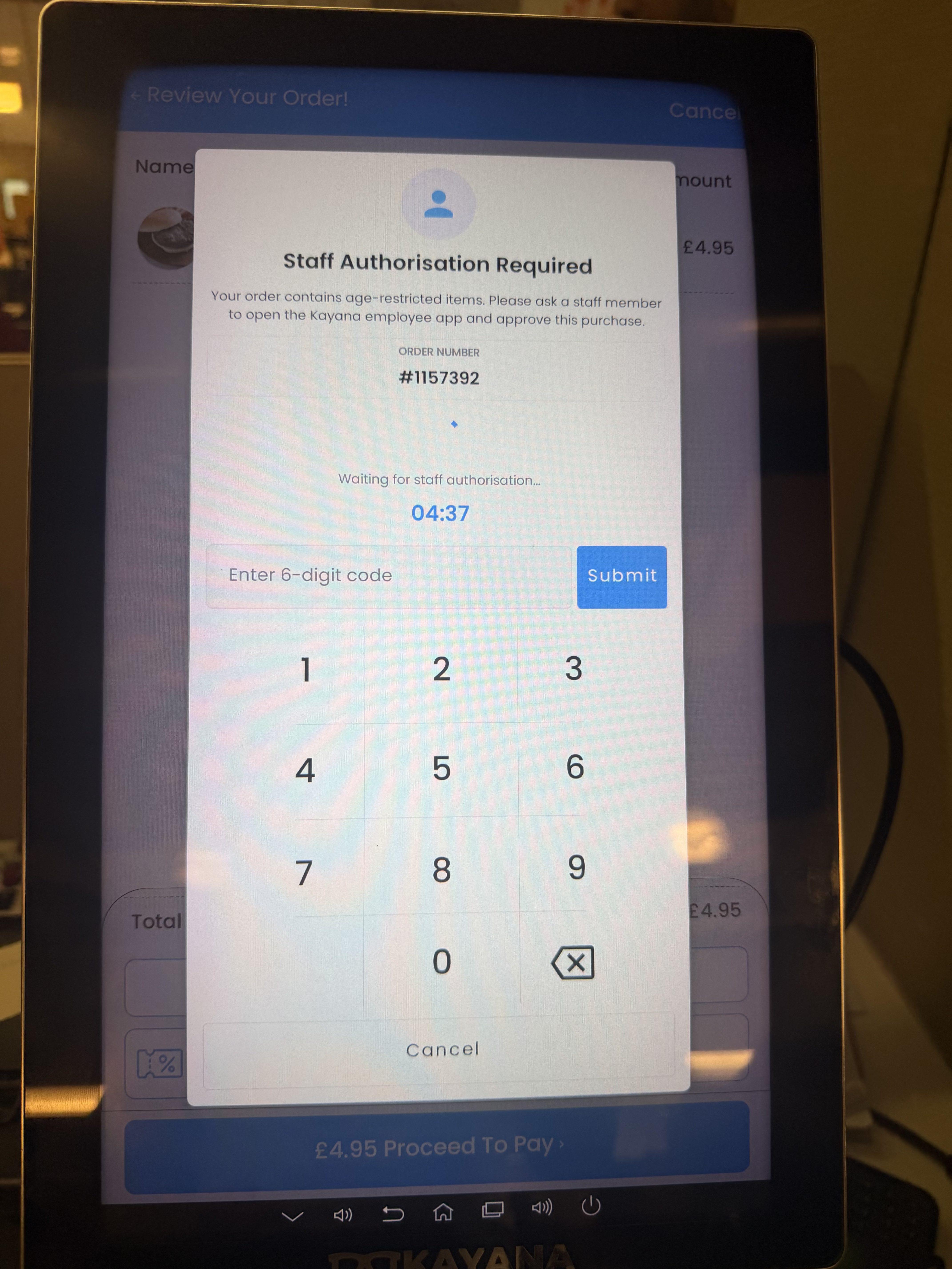 Verificación de edad en Kayana Kiosk — paso 1
