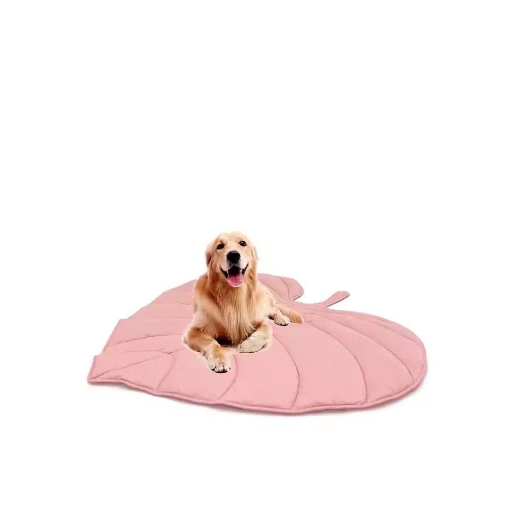 Leaf Shaped Mat