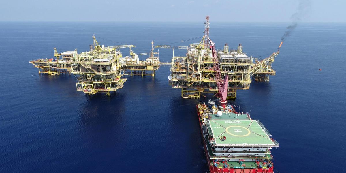 Sustainable Operations in Qatar’s Oil & Gas Sector – Legal and ESG Considerations in 2026