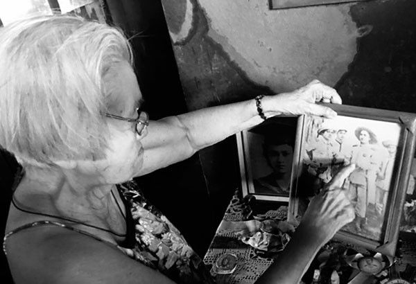 Ginés Serrán working on General Martín Delgado monument