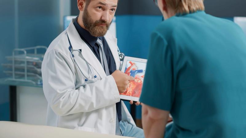 Colon Cancer Screening: How Primary Care Clinics Manage Them