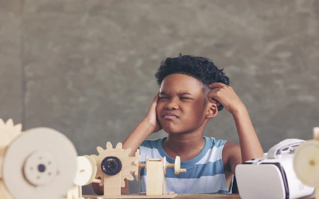 Summer coding and robotics classes for kids 2024