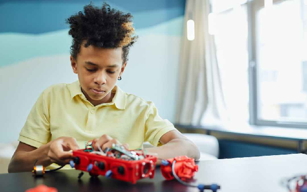 10 BENEFITS OF CODING BEYOND THE COMPUTER