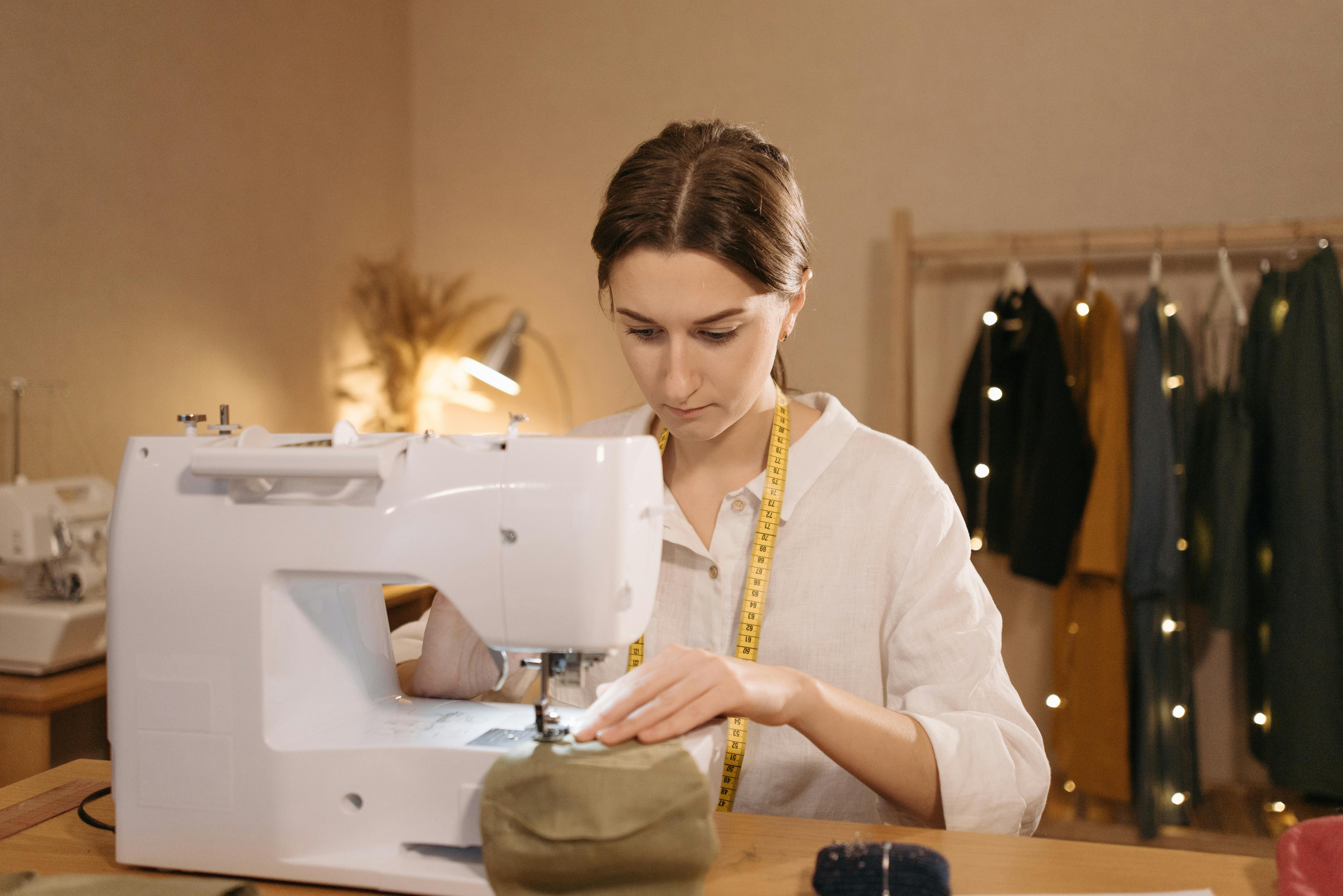 Getting Customers Without a Marketing Budget Using Fantail Tools