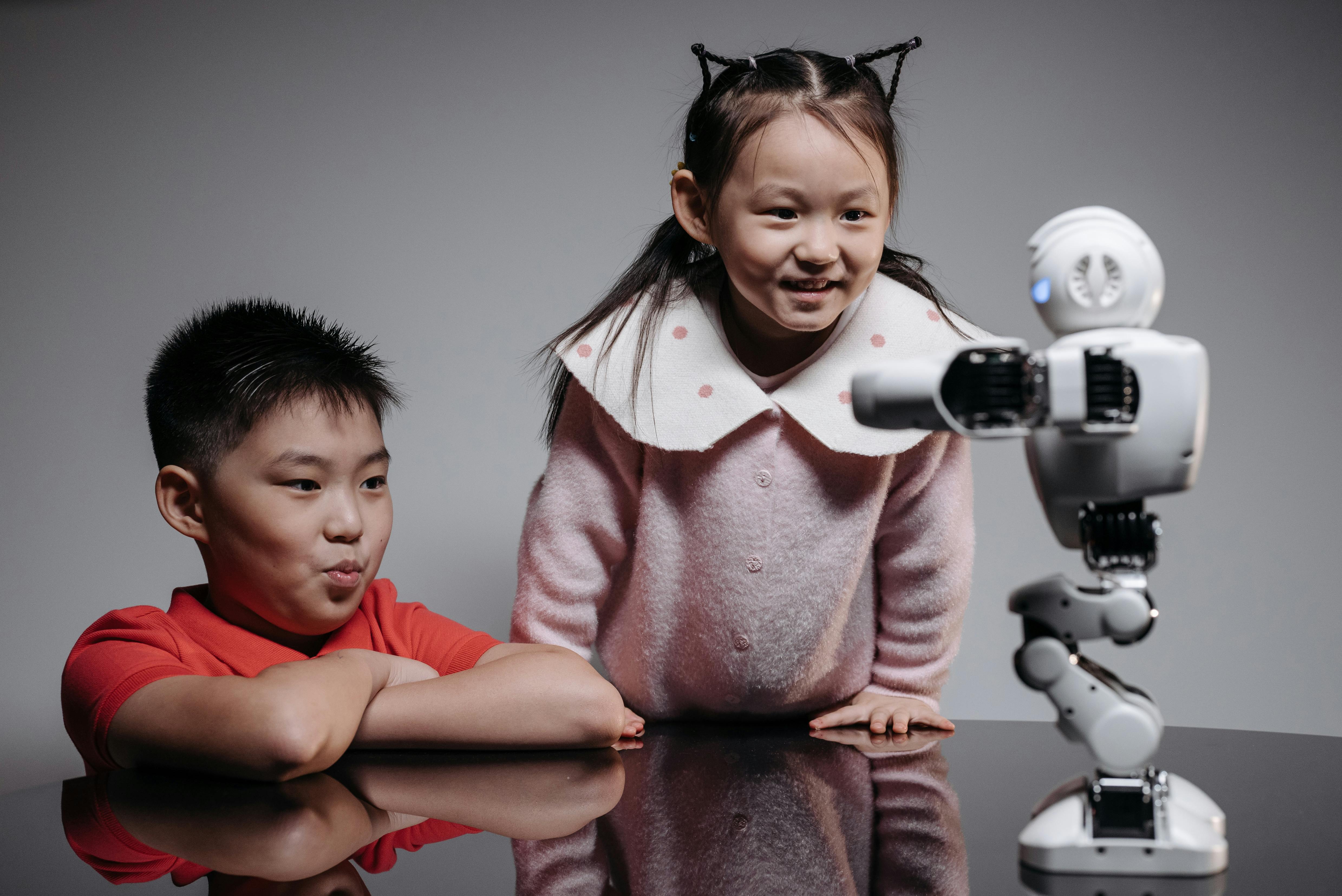 Choosing the Right Shopify AI Tools for SEO: A Look at Fantail