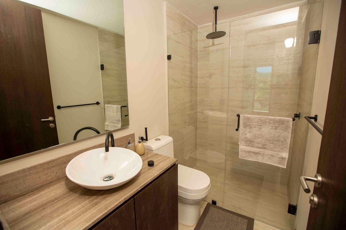 Secondary bathroom